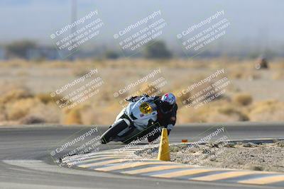 media/Jan-11-2025-CVMA (Sat) [[ddeb3f563a]]/Race 10-Amateur Supersport Middleweight/